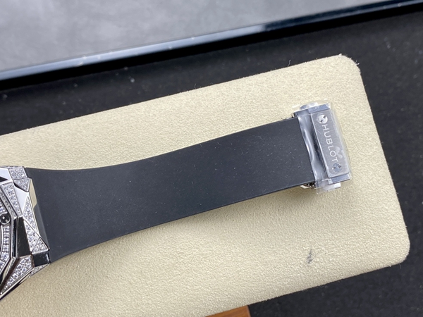 ウブロコピー時計角部分ディテール